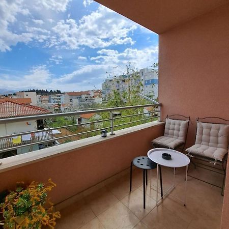 Apartment Slava - Close To The Mall Spalato Esterno foto